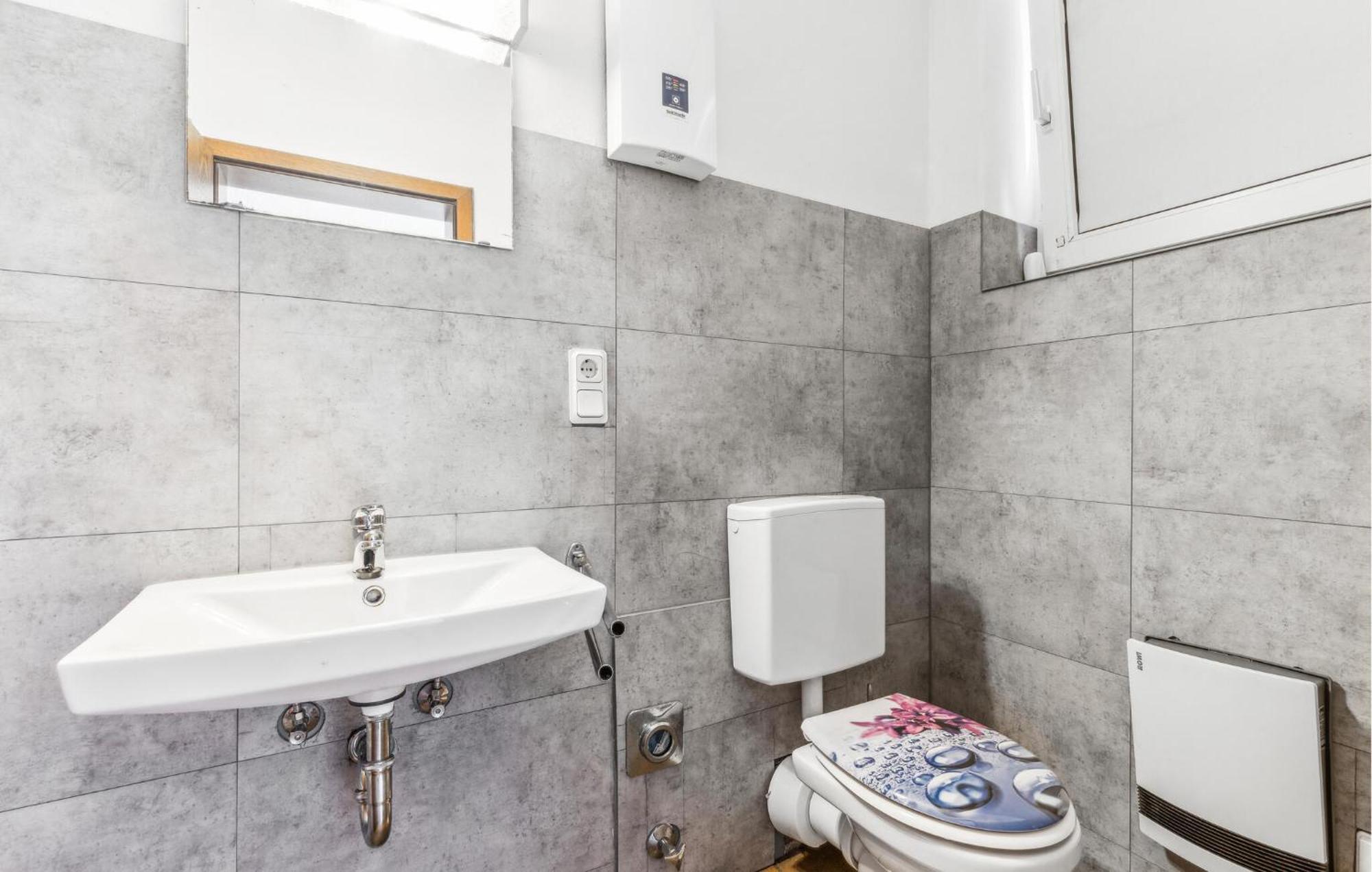 2 Bedroom In Hildfeld